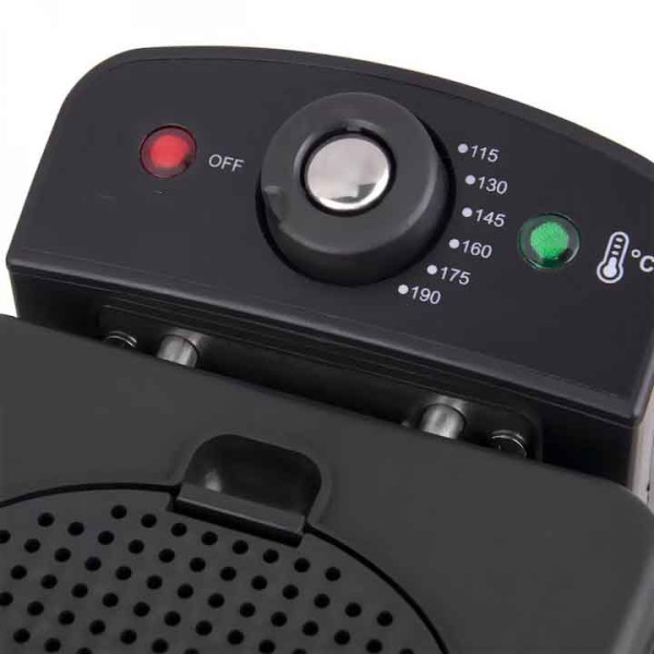 Разлобяем и компактен фритюрник Rosberg Premium