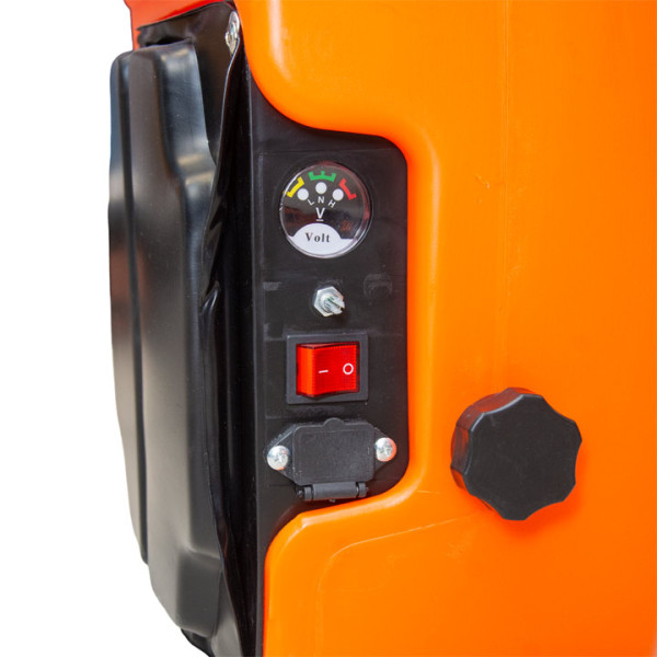 Акумулаторна пръскачка DAEWOO DAPS16-B, 16л,12 V, 8 Ah