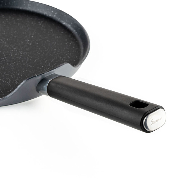 Висококачествен кован алуминий - за бързо и равномерно награвяне на повърхността