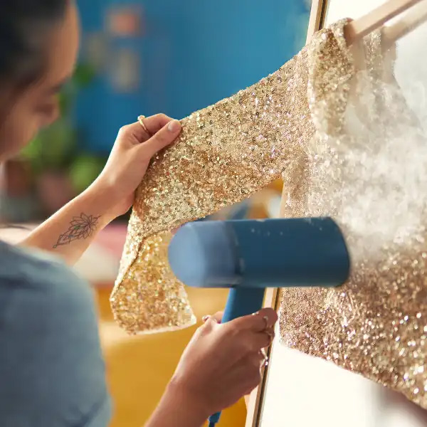 Уред за гладене с пара Philips, STH3000/20